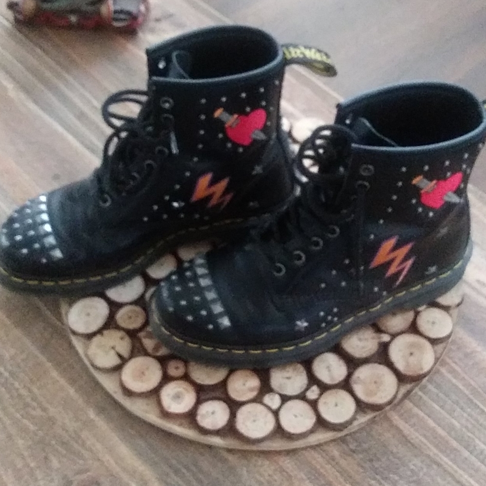 Dr. Marten boots